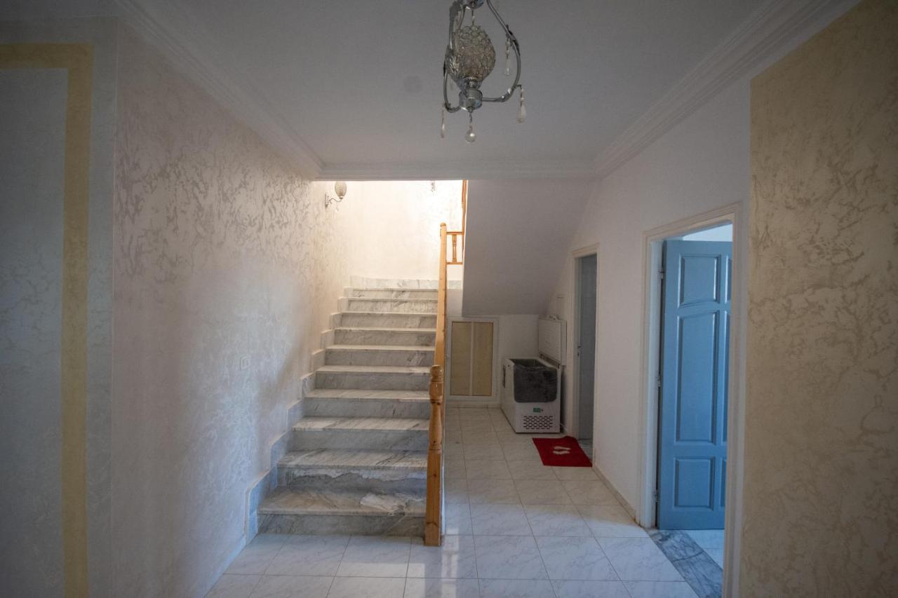 Villa Meublee Avec Piscine Et Abri De Voiture Erriadh Exterior foto