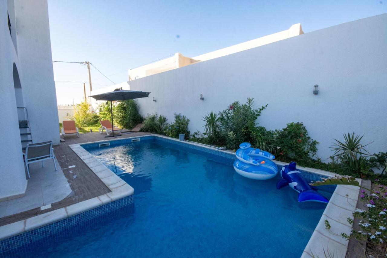 Villa Meublee Avec Piscine Et Abri De Voiture Erriadh Exterior foto
