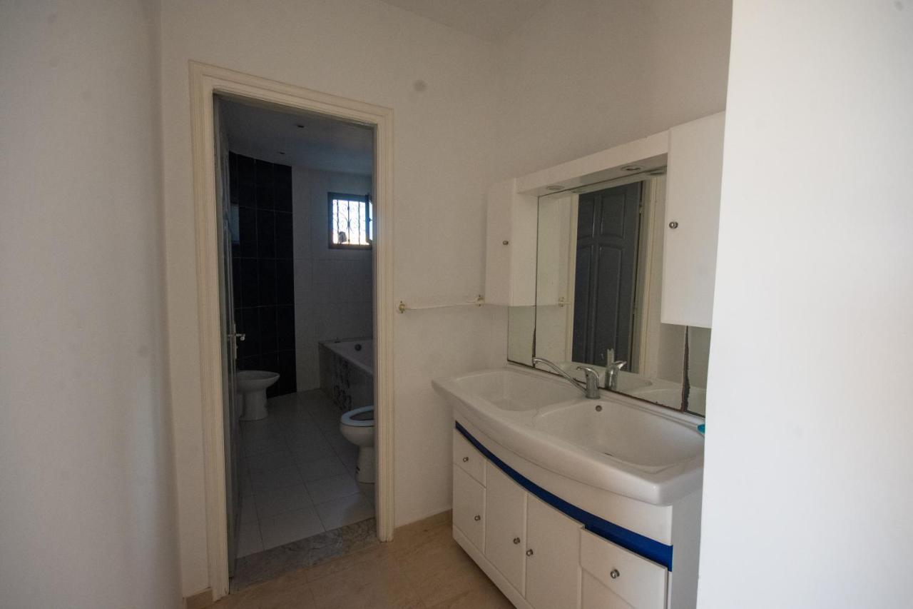 Villa Meublee Avec Piscine Et Abri De Voiture Erriadh Exterior foto
