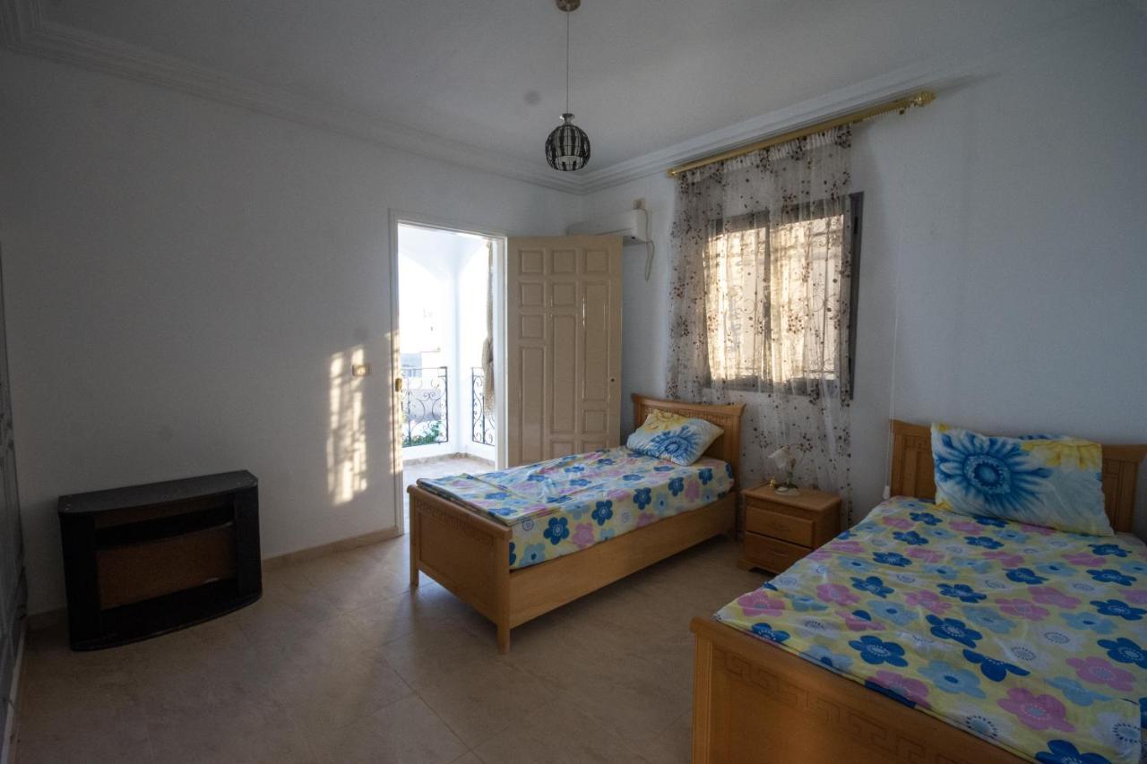 Villa Meublee Avec Piscine Et Abri De Voiture Erriadh Exterior foto